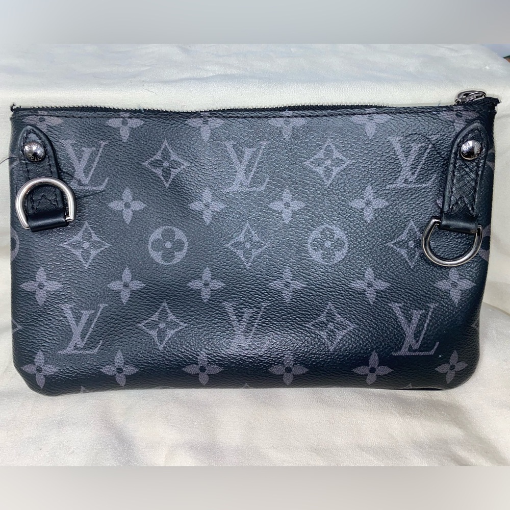 Louis Vuitton Monogram Eclipse Reverse Coated Can… - image 1